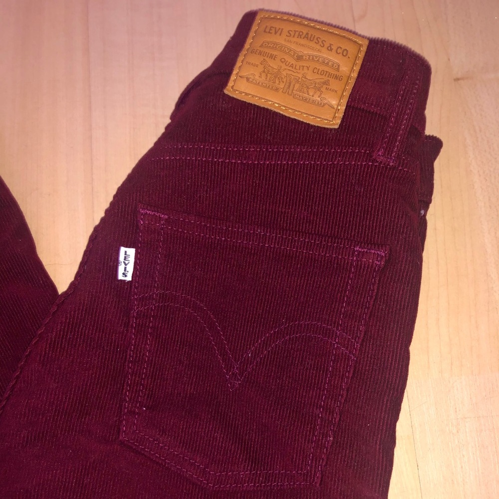 Levi’s Ribcage Red Corduroy Premium